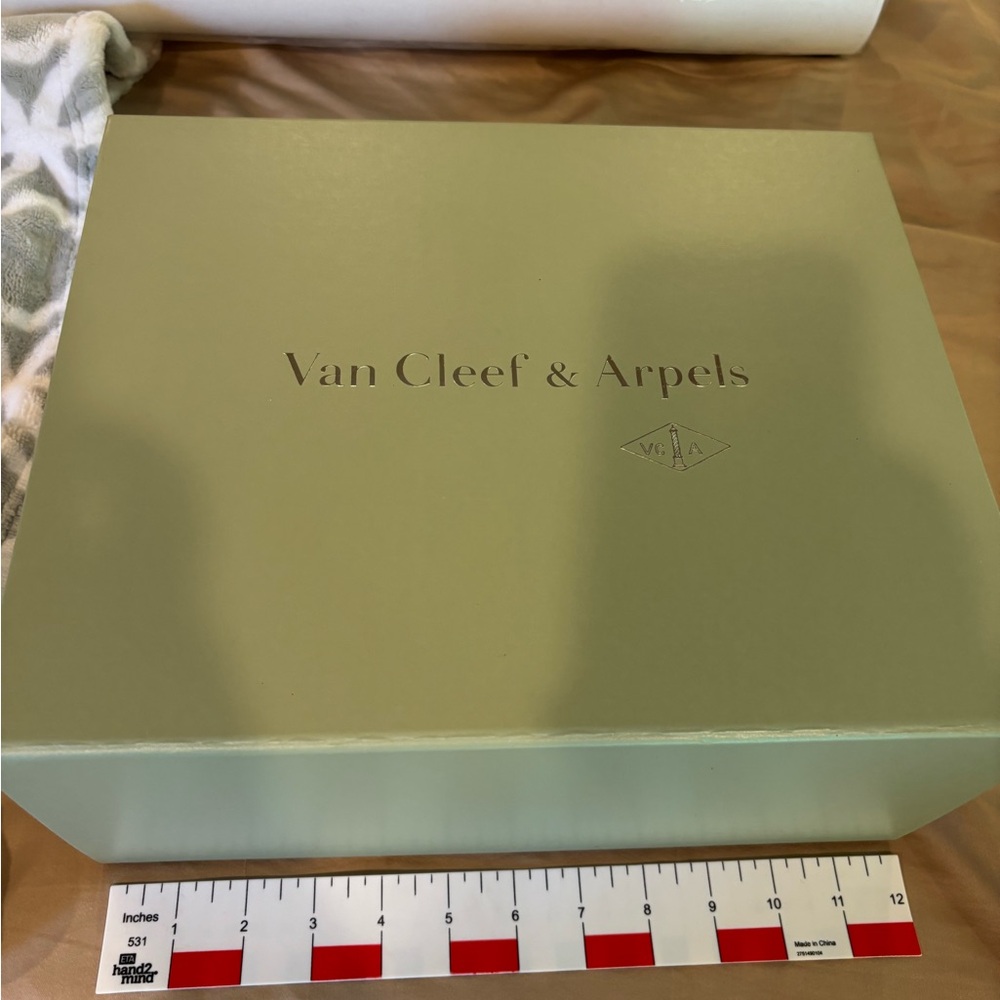 Van Cleef & Arpels Sage Green Accent Box